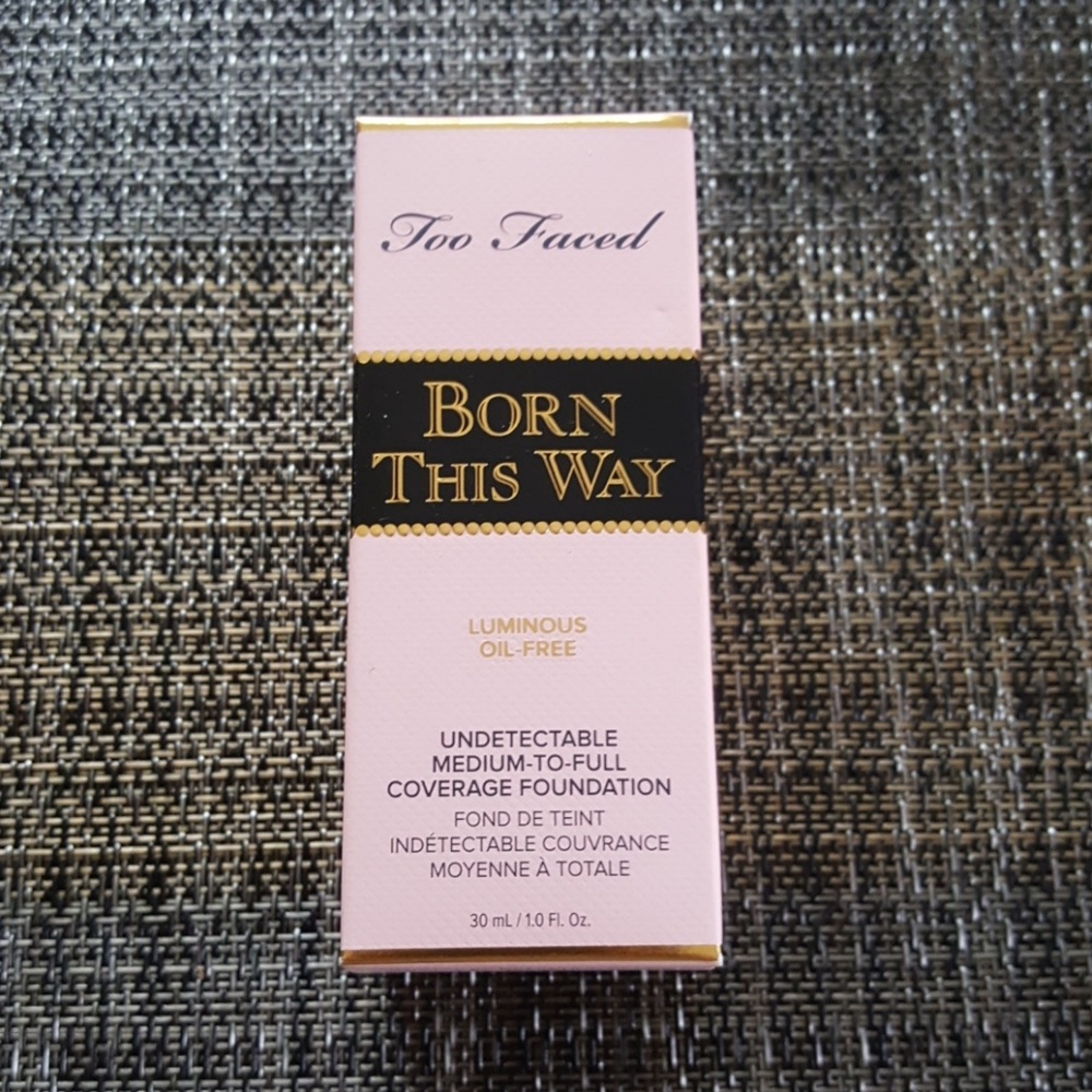 Too Faced Born This Way Foundation